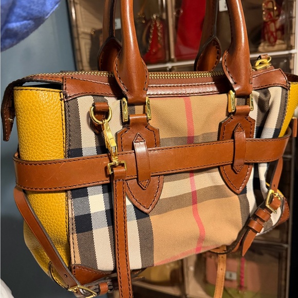 Burberry Gladstone 2 way Brown and Yellow nova check cloth and leather Satchel - Picture 2 of 14